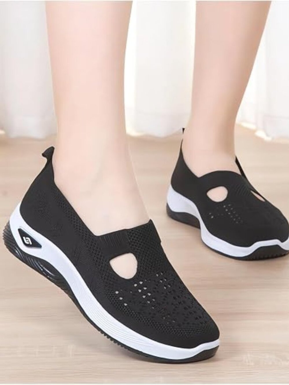 Thatrich Orthopedic Shoes Slip On Sneakers Comfort Mesh Black Size 10.5 NEW